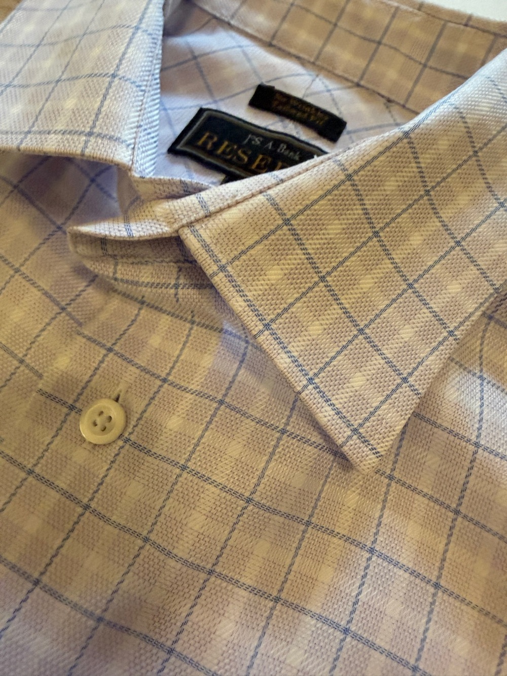 J.S. Bank Reserve No-Iron Tailored Fit Dress Shirt 16-34 | 100% Egyptian Cotton